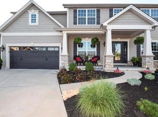 35 W Hampton Ridge Ct, Wentzville, MO 63385