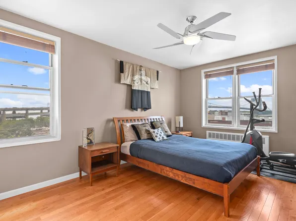 9707 Fourth Avenue image 7 of 10