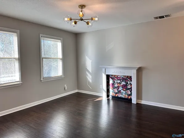 2136 Belle Grove Dr SW Unit 2136, Huntsville, AL 35802