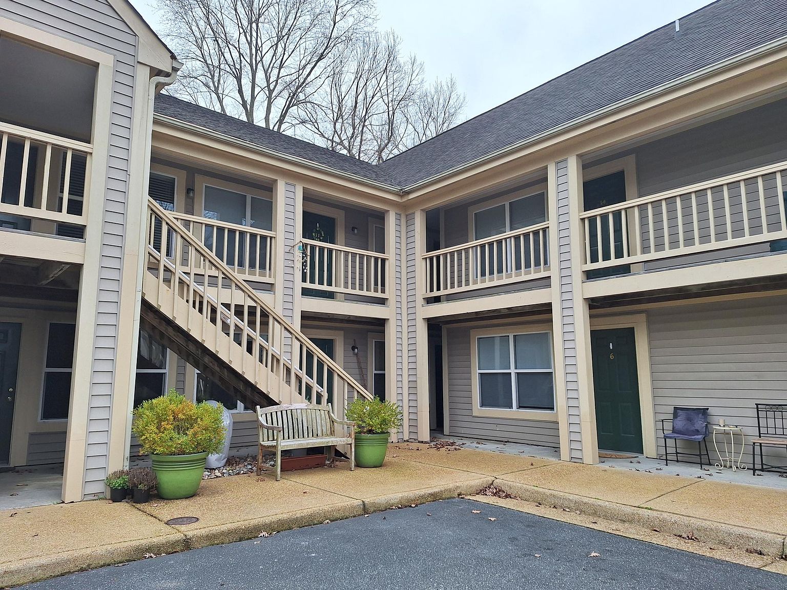 752 McGuire Pl APT 12, Newport News, VA 23601 Zillow