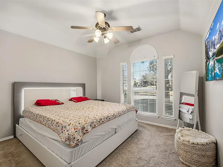 2112 Bandera Path — Photo 23