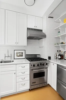 Sold by Douglas Elliman | media 7