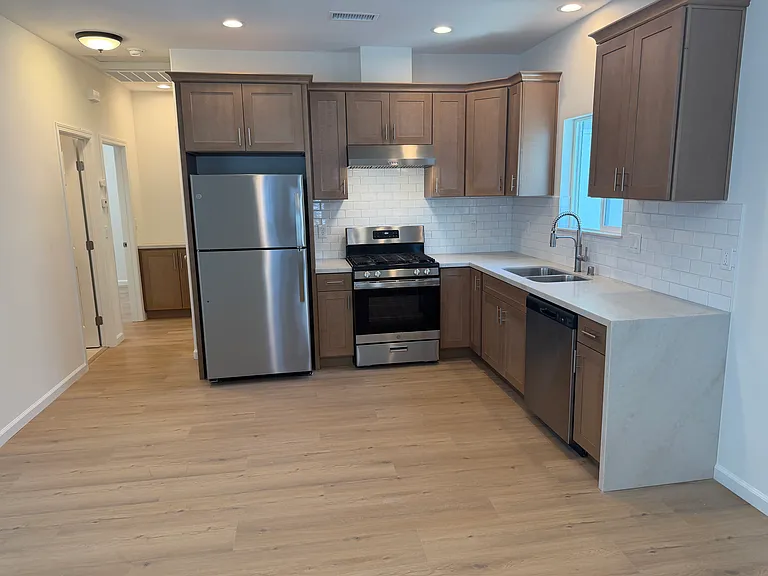 4621 E Mountain View Dr #4623 — Photo 5