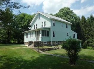 12 Emerson St, Mendon, MA 01756
