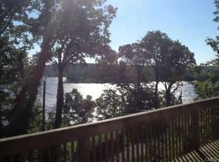 16 Deer Run, New Fairfield, CT 06812