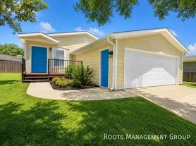 15766 Clarke Springs Dr, Houston, TX