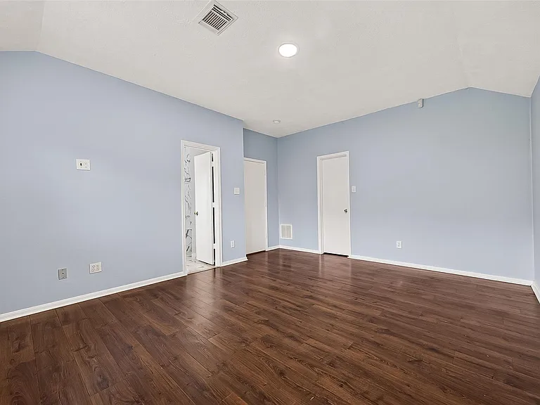 9323 Eaglewood Shadow Ct — Photo 23