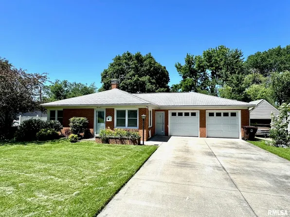 204 E Greenwood Ave, Jacksonville, IL 62650