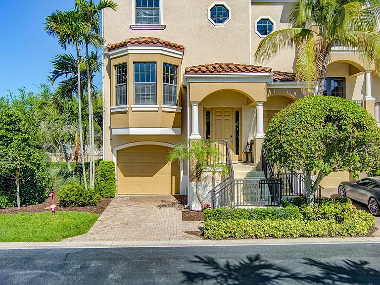 301 Del Sol Cir — Photo 61