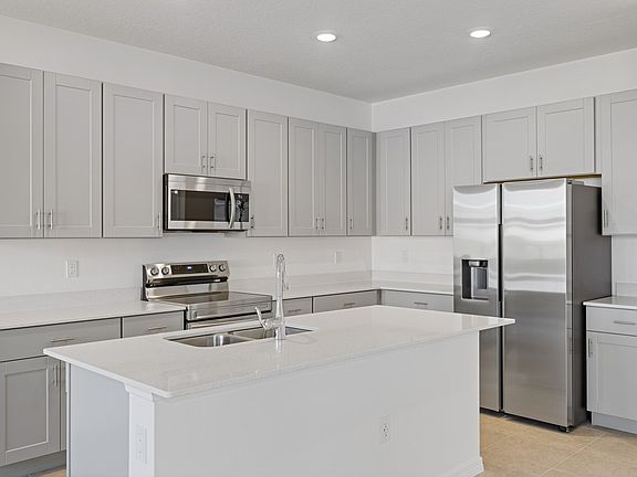 Evolve Kitchen
