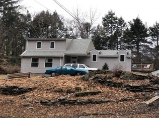 703 Ravine Rd, East Stroudsburg, PA 18302