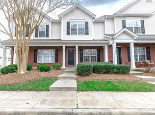 2856 Summergrove Ct, Matthews, NC 28105