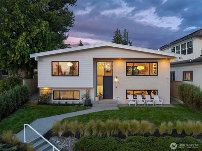2332 47th Avenue SW, Seattle, WA, 98116