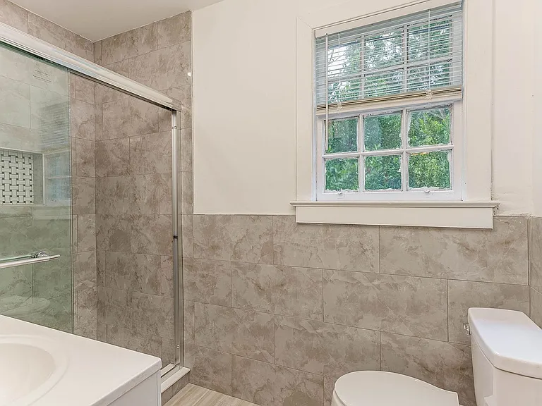 1 Riverside Dr #A — Photo 18