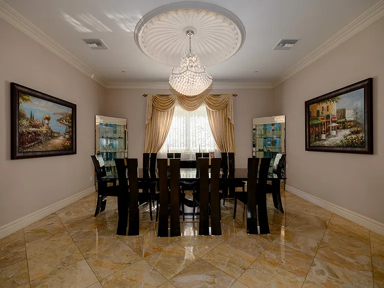 18047 Karen Dr — Photo 10