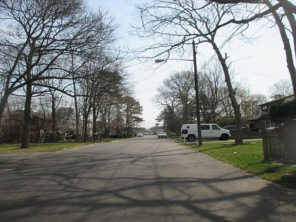 4th image of 43 Loughlin Dr