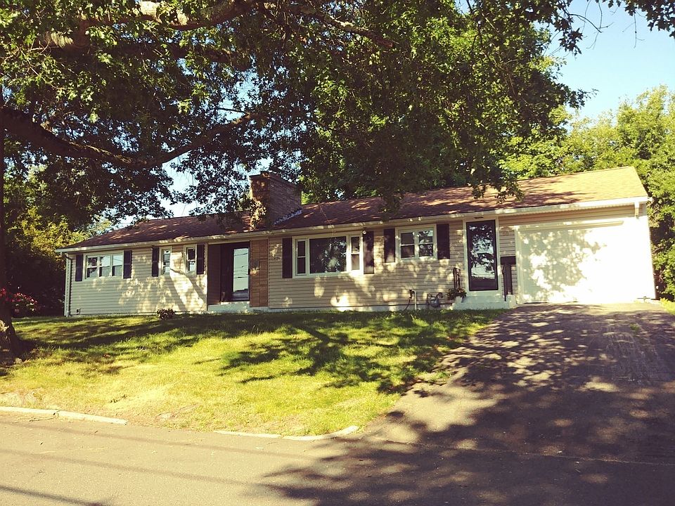 1st image of 68 Dayton St