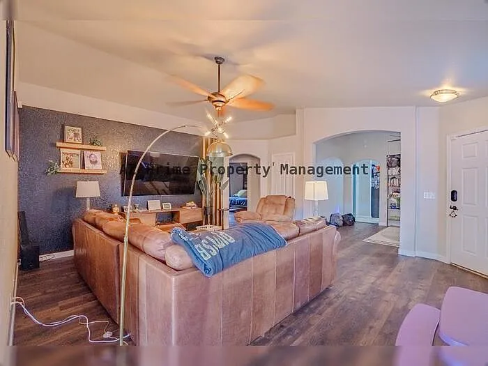 3321 E Blackhawk Dr — Photo 7