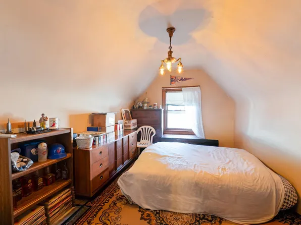 17 East 39th Street image 24 of 33