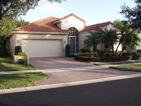 2nd image of 10172 Diamond Lake Dr