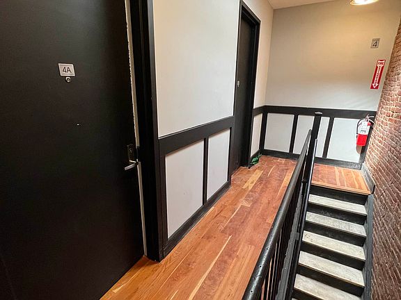 3rd image of 255 W 136th St #4A
