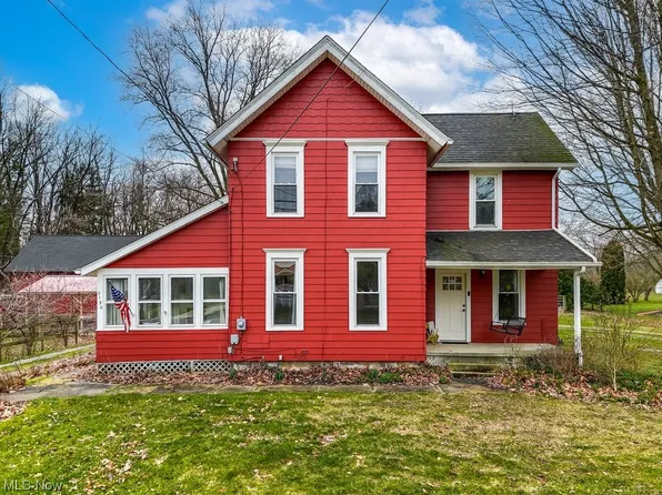 3196 Wadsworth Rd, Barberton, OH 44203