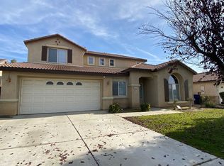 14 Claudia Autumn Dr, Bakersfield, CA 93314