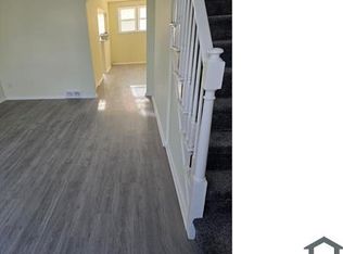 998 Taylor Dr, Folcroft, PA 19032