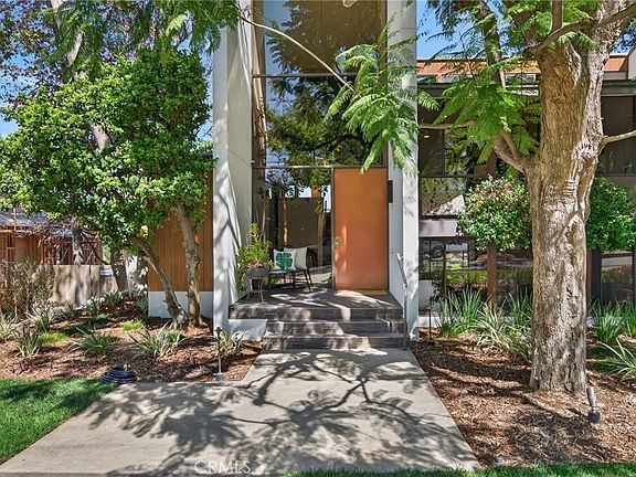 3rd image of 2023 Arroyo Dr