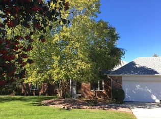 2396 Willow Circle Dr, Greenwood, IN 46143