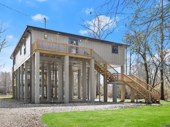 10013 Horseshoe Dr, Baton Rouge, LA 70817