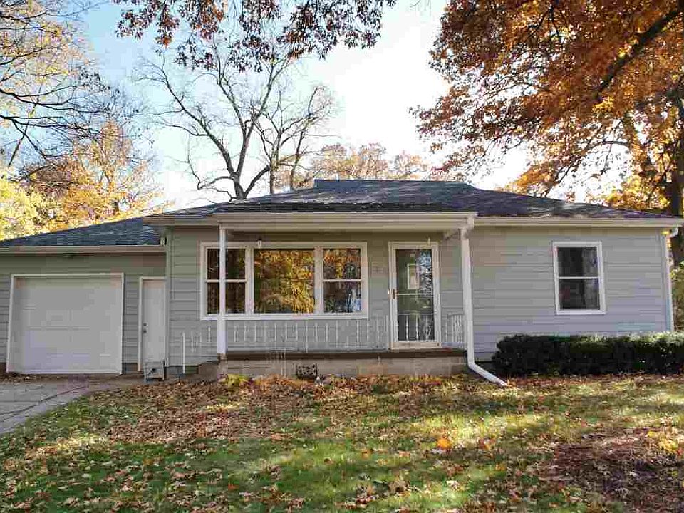1st image of 1716 Park Dr