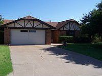 1st image of 116 E Bonita Dr