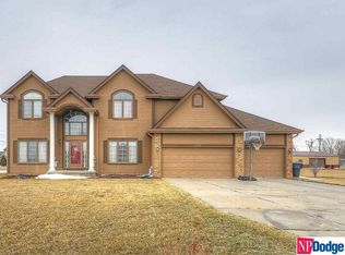 11560 Crest Ridge Cir, Blair, NE 68008