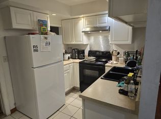 7472 Wellington Rd, Norfolk, VA 23505