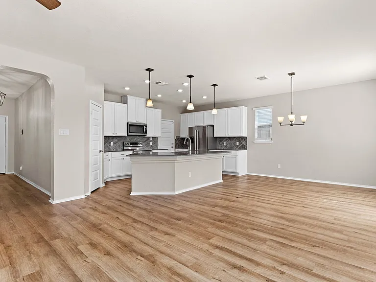 1228 Ayham Trl — Photo 6