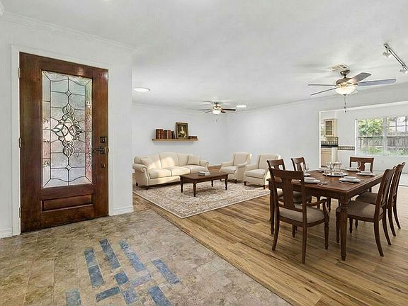 3rd image of 5418 Queensloch Dr