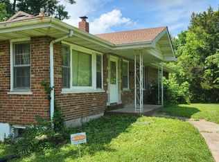 13001 Bellefontaine Rd, Saint Louis, MO 63138