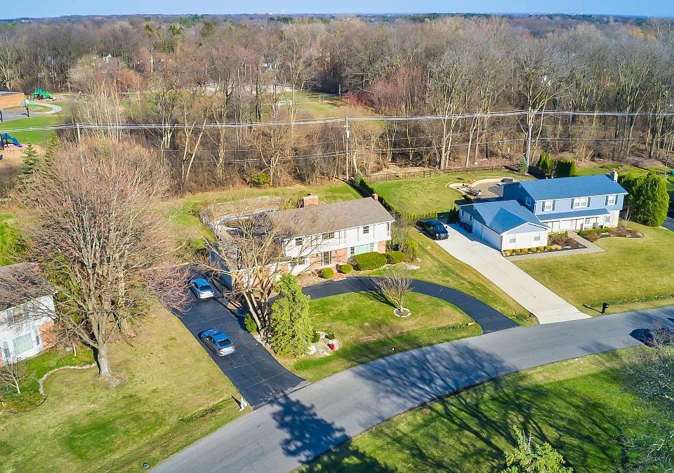 1st image of 4135 Sunningdale Dr