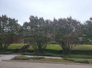 2714 Country Valley Rd, Garland, TX 75043