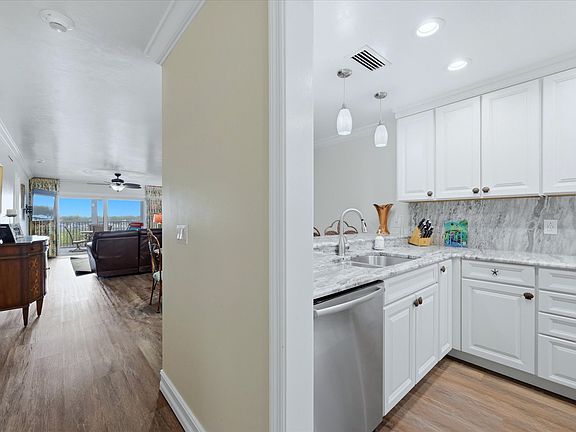 5th image of 6020 Gasparilla Rd #B17