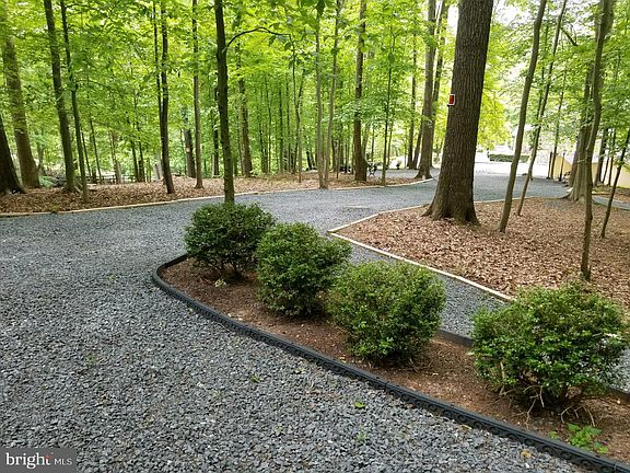 3rd image of 9112 Potomac Ridge Rd