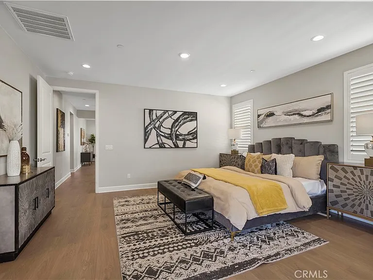 370 Sawbuck — Photo 15