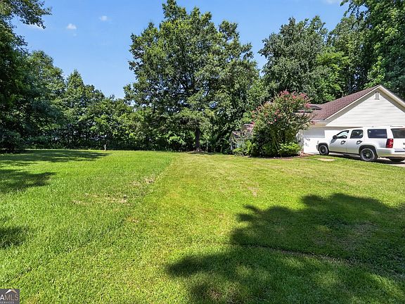 5th image of 121 Normandy Rd