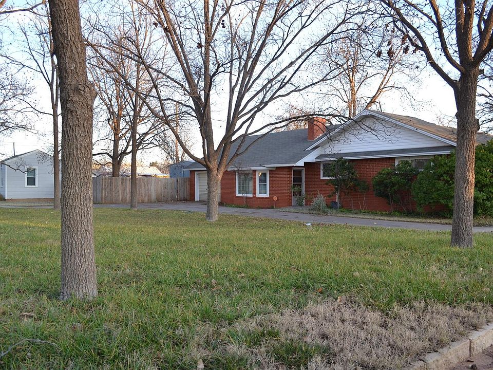 1st image of 720 N Avenue D