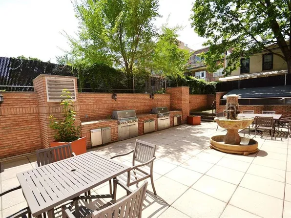 69-14 41st Avenue image 18 of 22