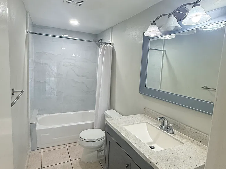 9611 SW 77th Ave #A — Photo 11