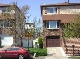 391 Barlow Ave, Staten Island, NY