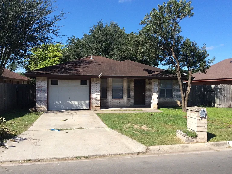 1410 State Ave — Photo 16