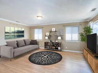 2284 Saturn Skyway, Redding, CA 96002